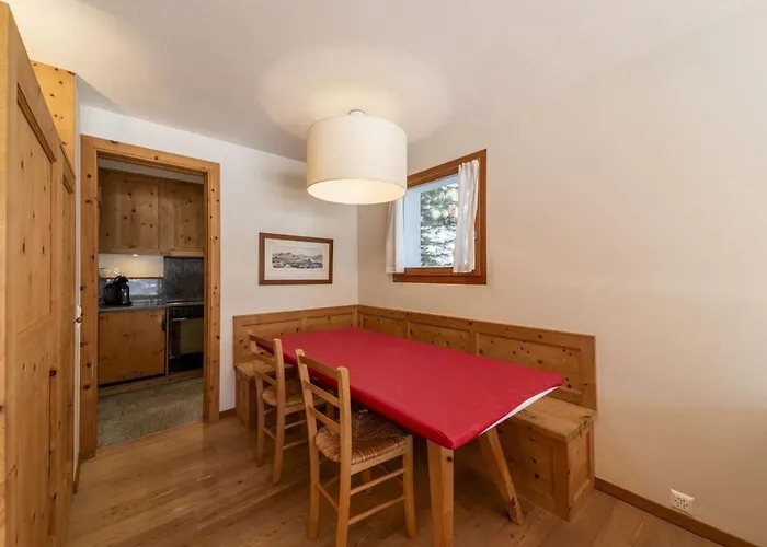 شقة Chesa Staz - *