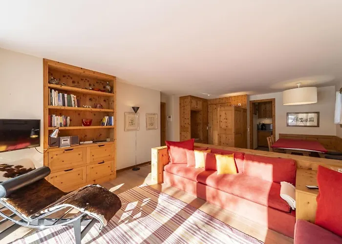 Chesa Staz - * بونتريسنا